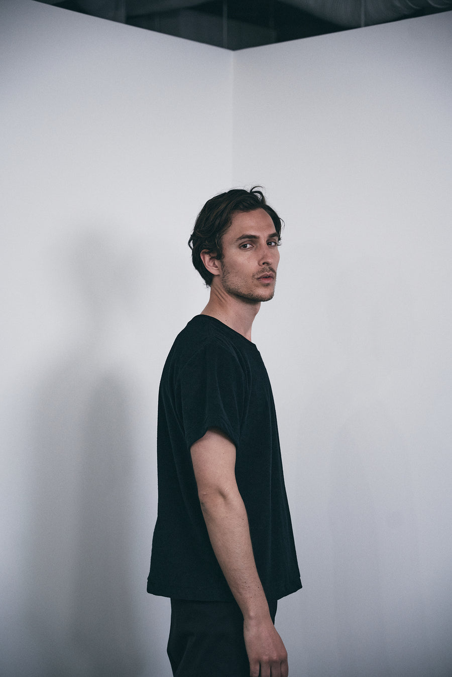 PILE CREW NECK T［Triangle of SHOMA］- Black